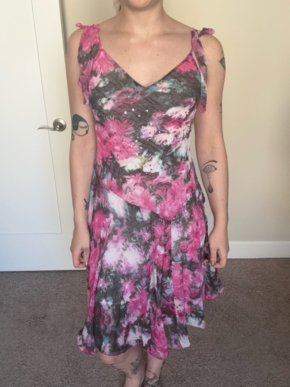 💓SOLD💓 Gorgeous 100% Silk Vintage Asymmetrical Bias Cut floral beaded dress - Picture 9 of 14